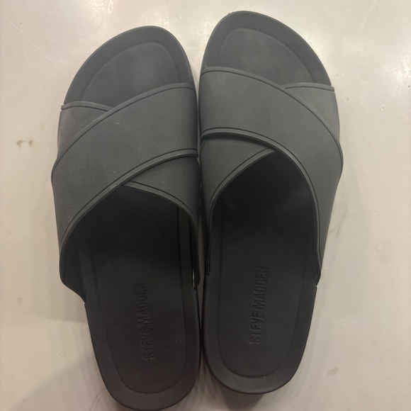 Steve Madden Black Sandals - Picture 3 of 3